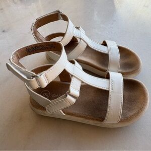 Cat & Jack White and Tan Kids Sandals